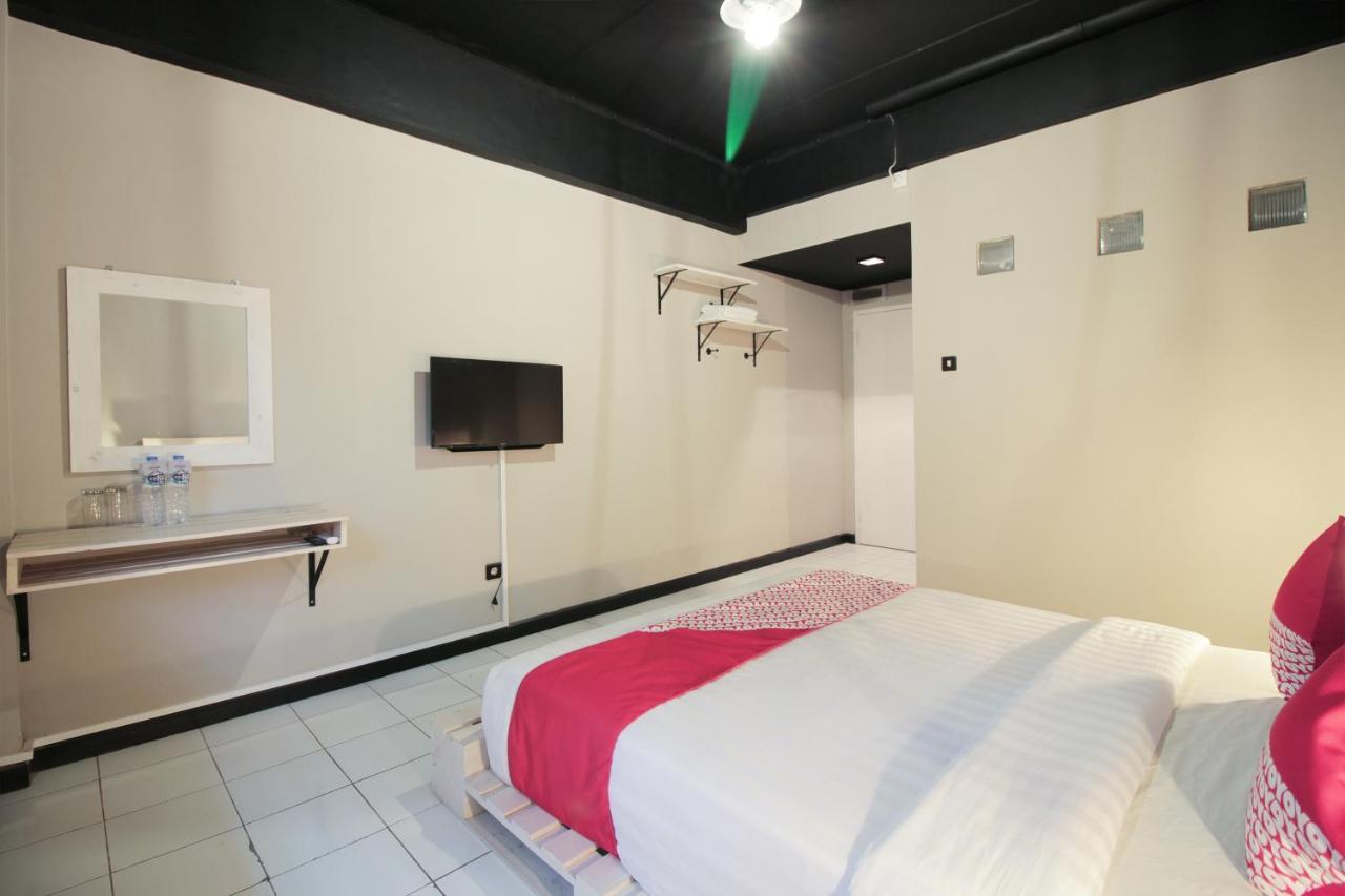 Oyo 260 Home 33 Bandung Eksteriør billede